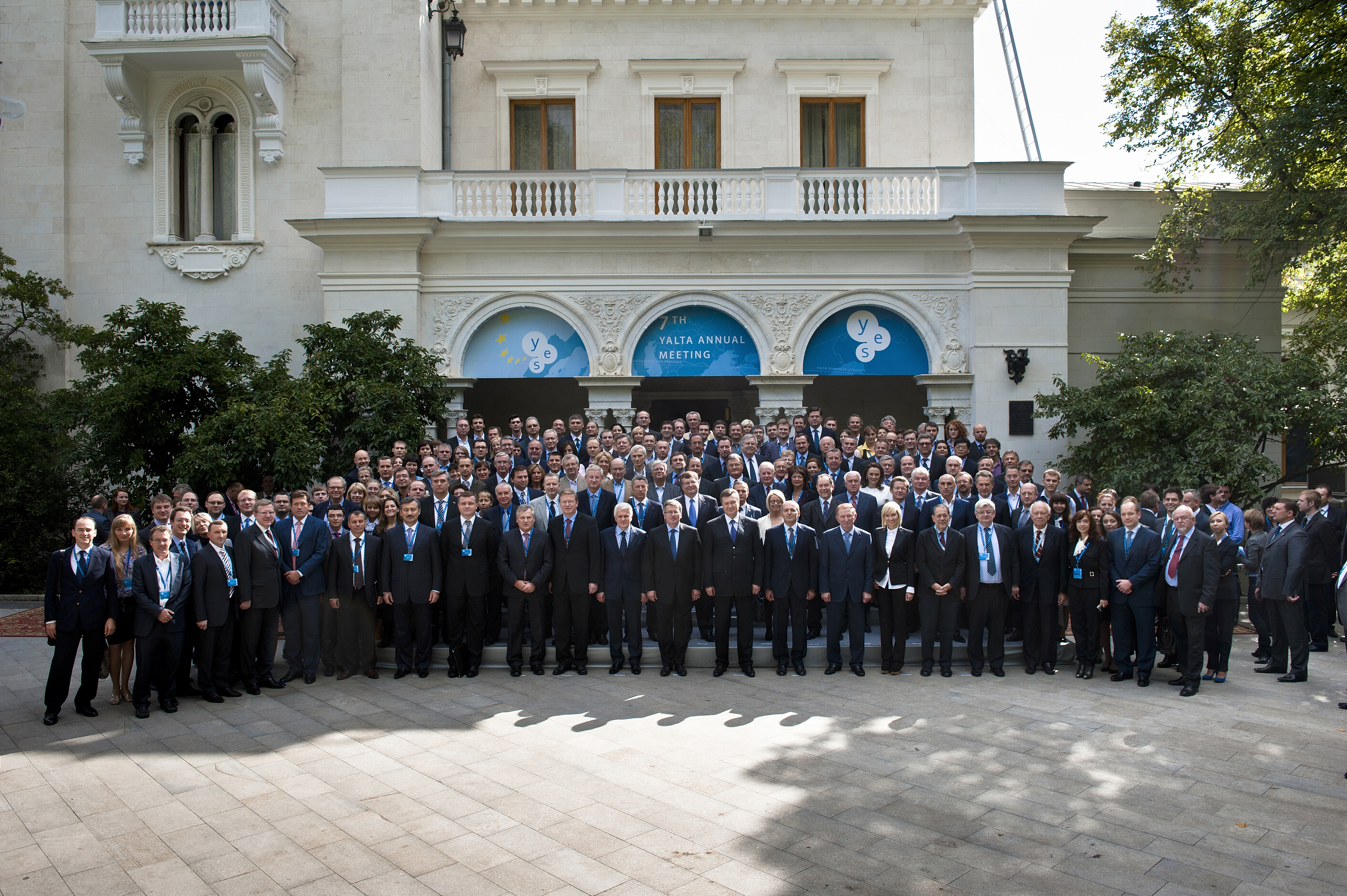 First day of the 7th Yalta Annual Meeting of YES